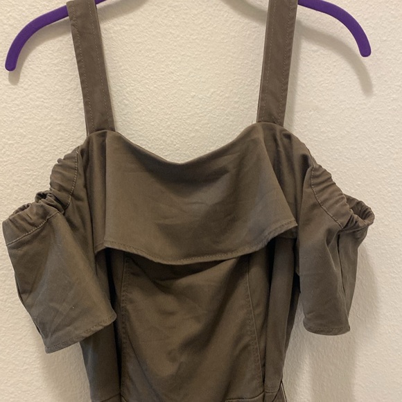 Banana Republic Twill Off The Shoulder Brown Jumpsuit - Picture 4 of 9